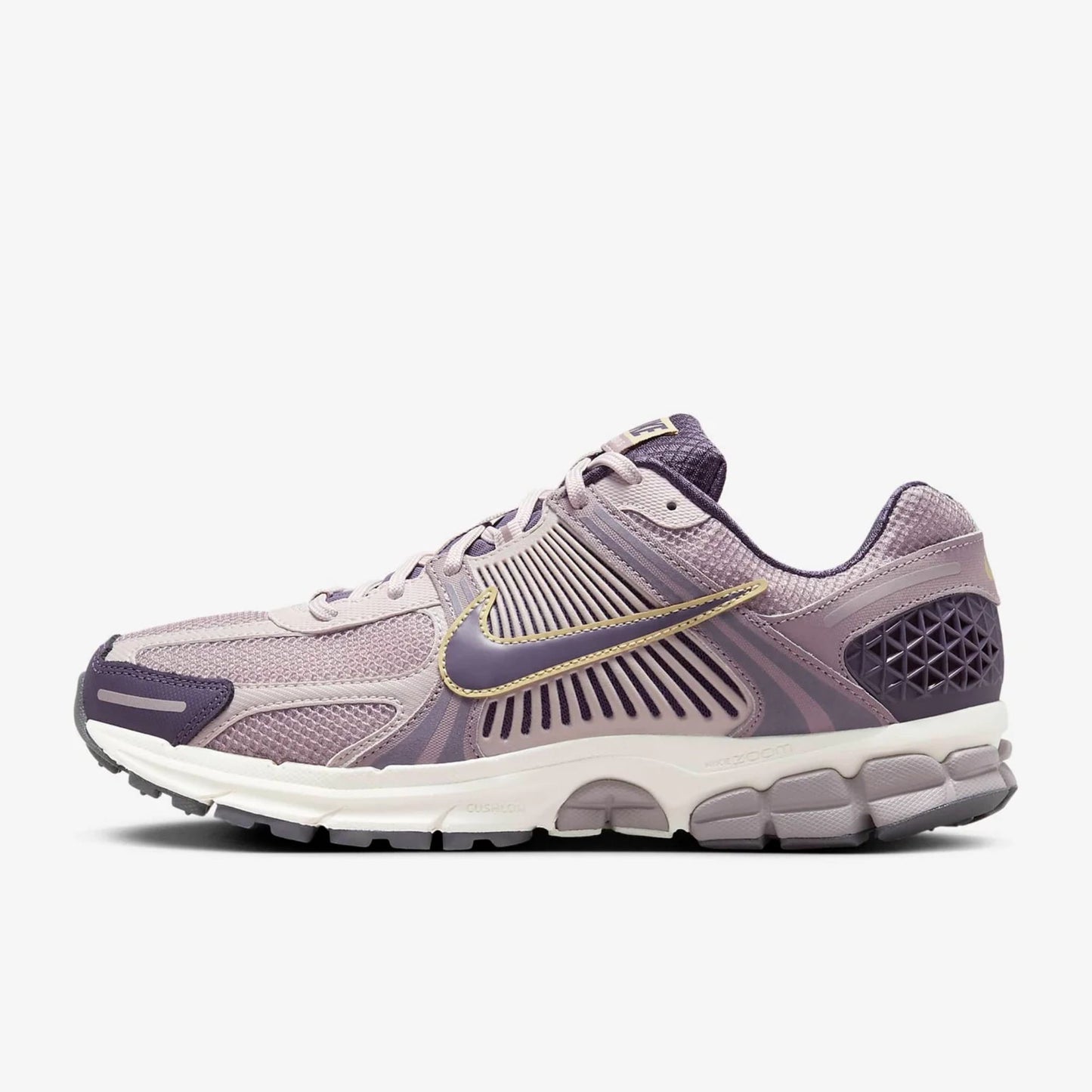 Vomero 5 Platinum Violet 5