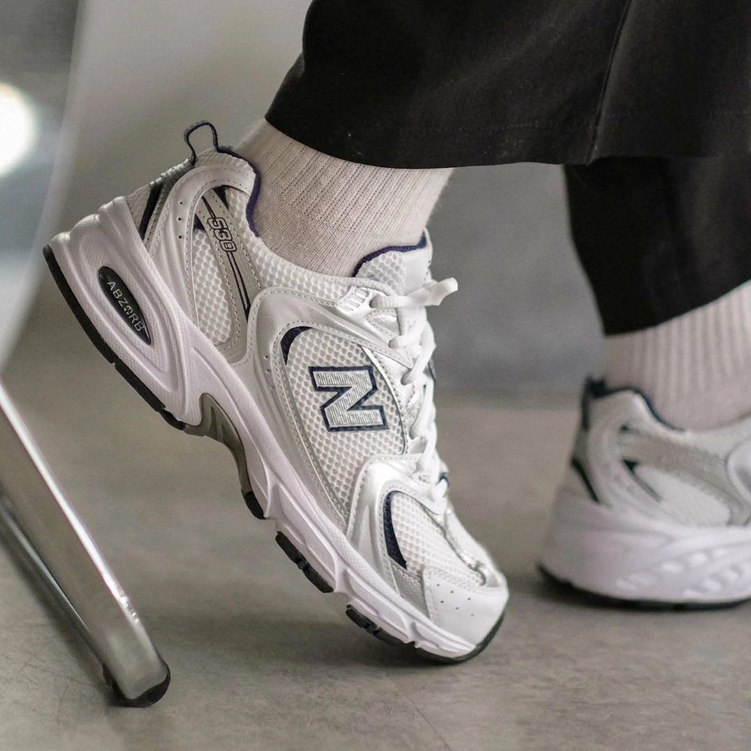 New Balance 530 Silver Navy