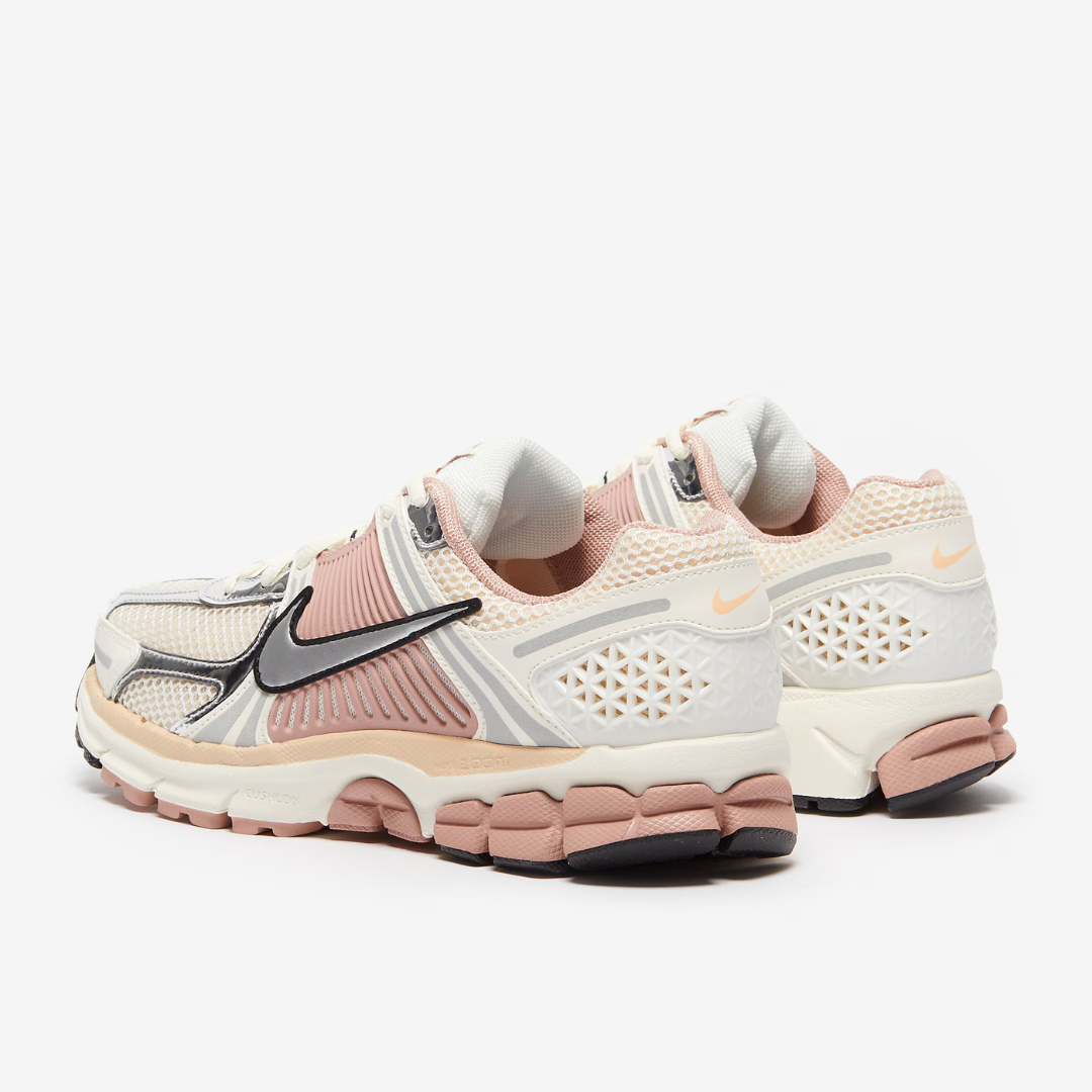 Nike Zoom Vomero 5 Sail Particle Pink