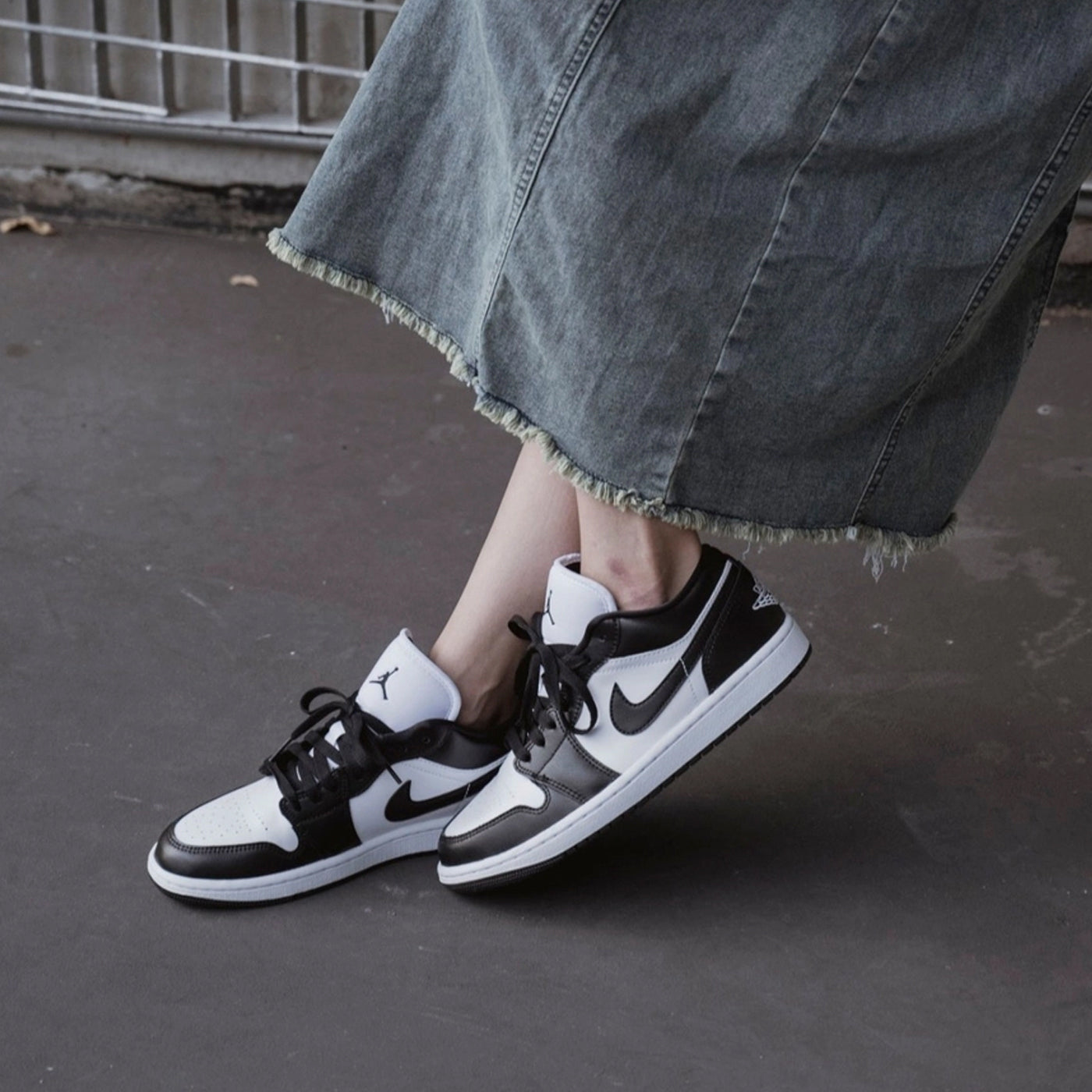 Nike Air Jordan 1 Low Panda (W)
