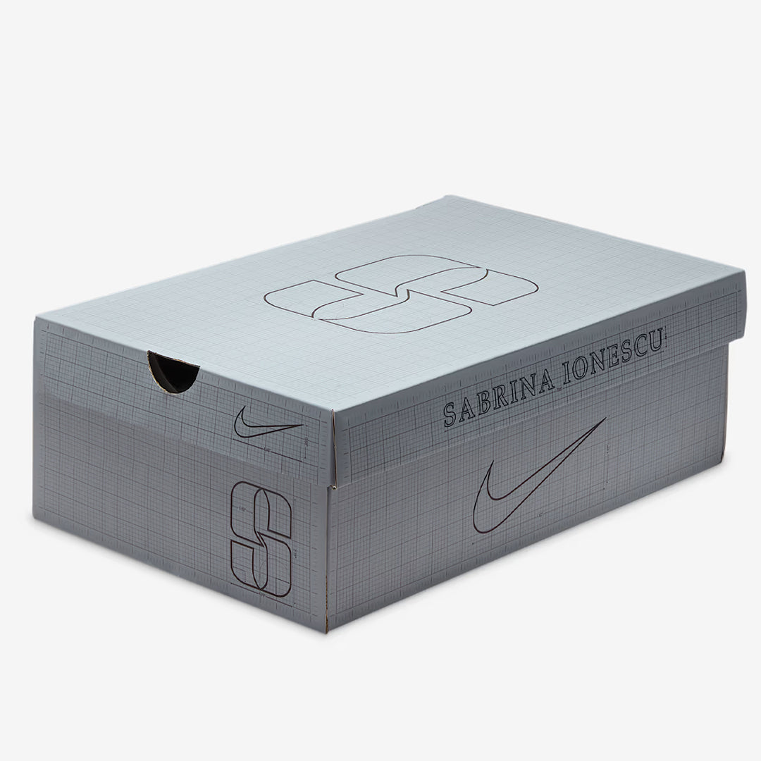 Nike Sabrina 3