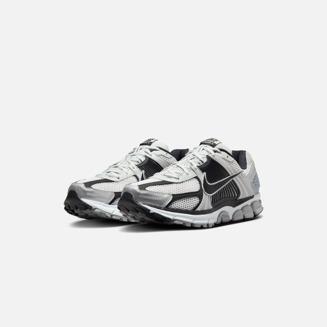 Nike Zoom Vomero 5 Metallic Silver Black