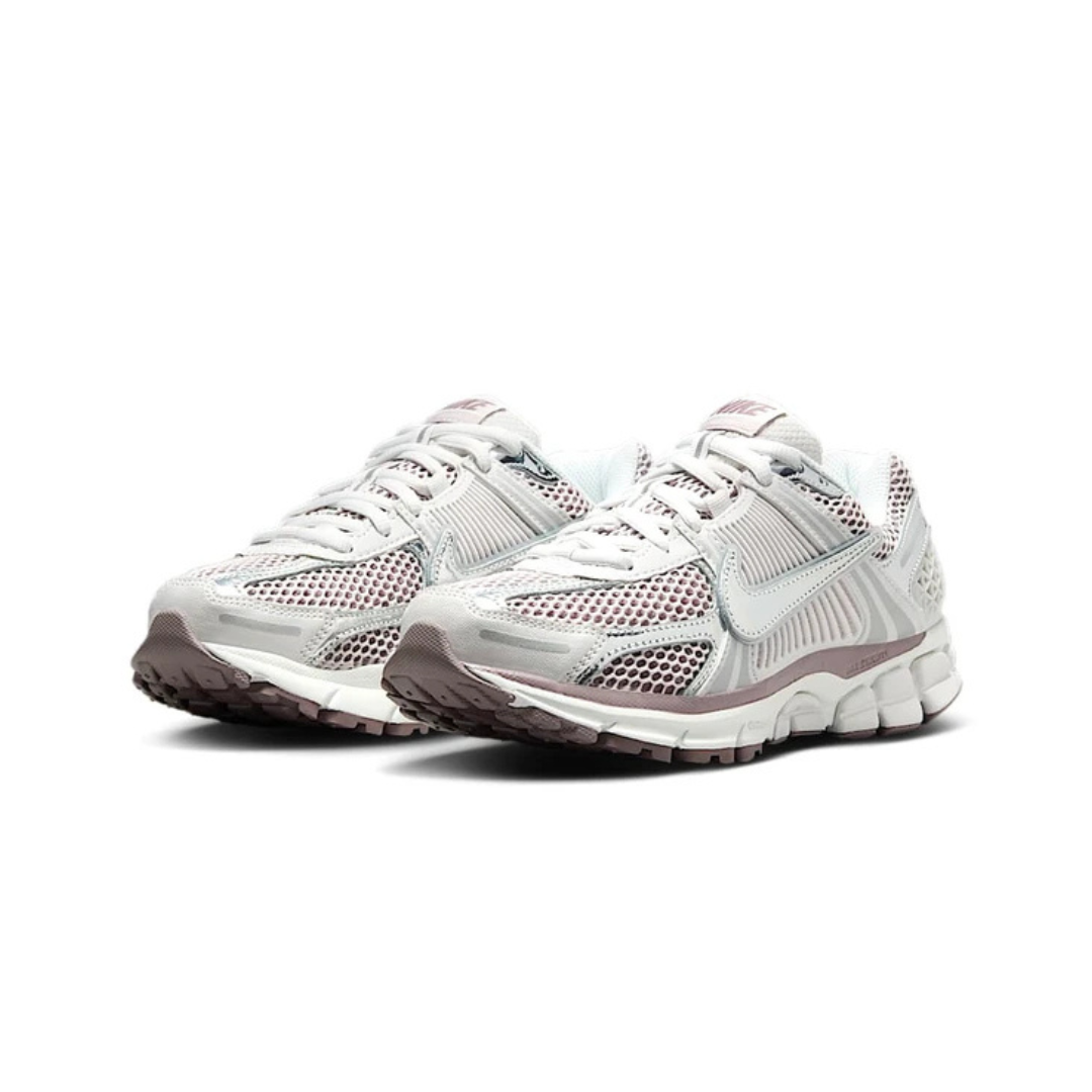 Nike Zoom Vomero 5 Metallic Silver Platinum Violet (Women's)