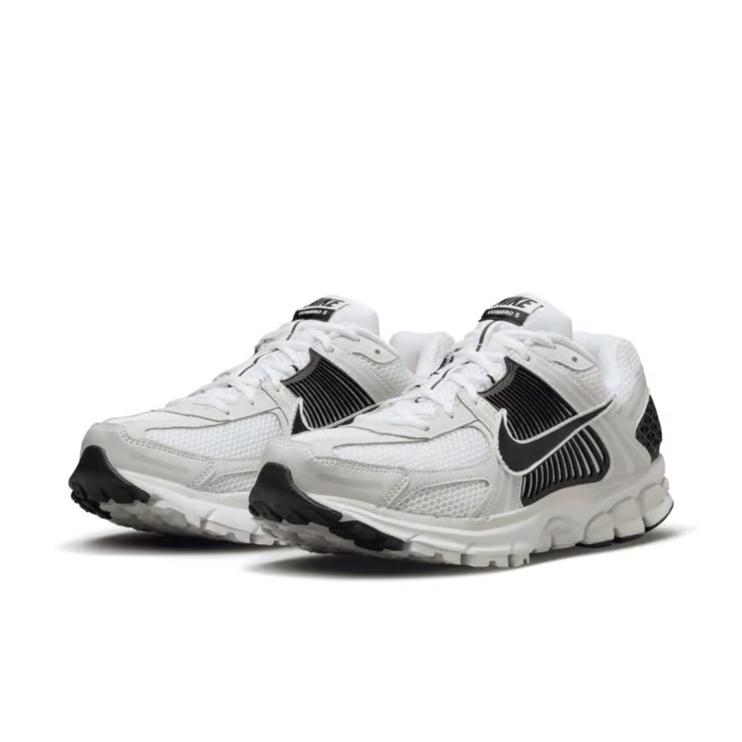 Nike Air Zoom Vomero 5 White Black
