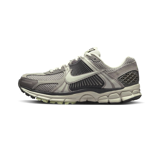 Vomero 5 Cobblestone (Womens)